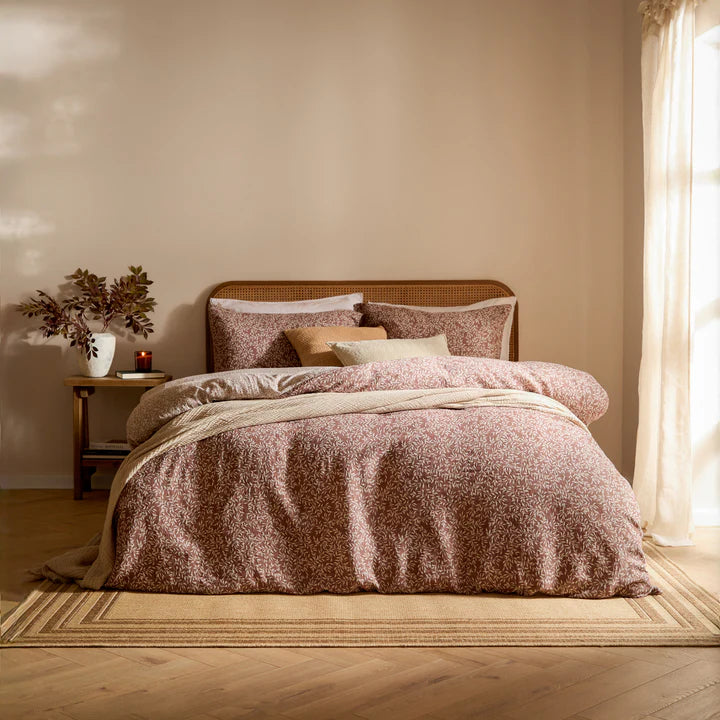 The Linen Yard Perrie Leaf Muslin Duvet Set
