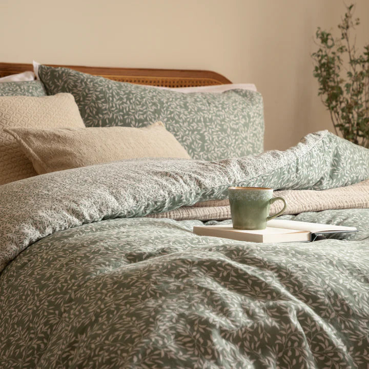 The Linen Yard Perrie Leaf Muslin Duvet Set
