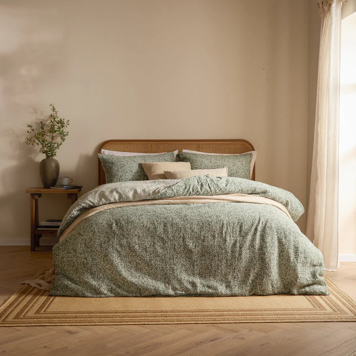 The Linen Yard Perrie Leaf Muslin Duvet Set
