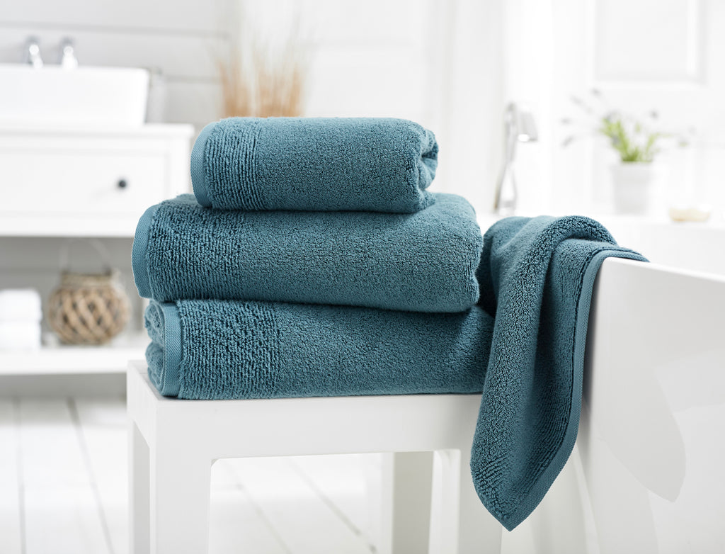 Deyongs Palazzo 800gsm Zero Twist 100% Cotton Petrol Towels