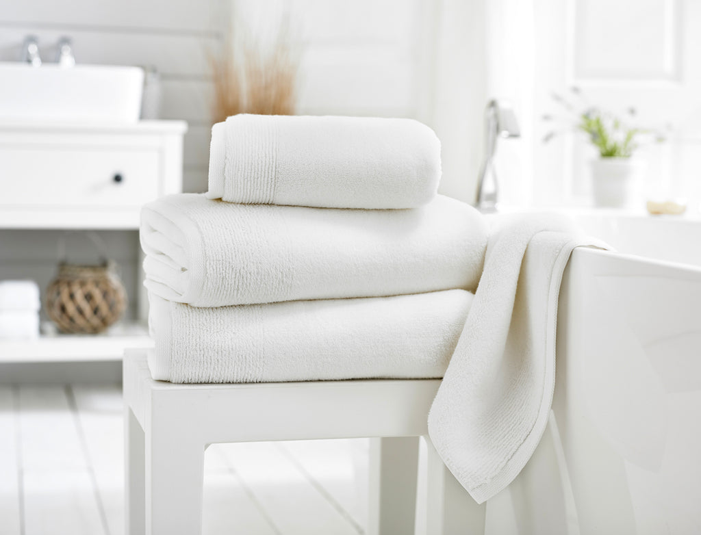 Deyongs Palazzo 800gsm Zero Twist 100% Cotton White Towels