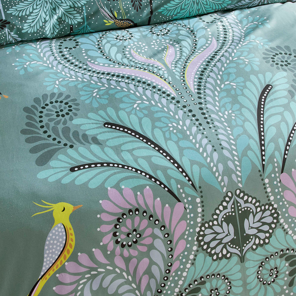 Sara Miller Peacock Filigree Dark Sage Duvet Set