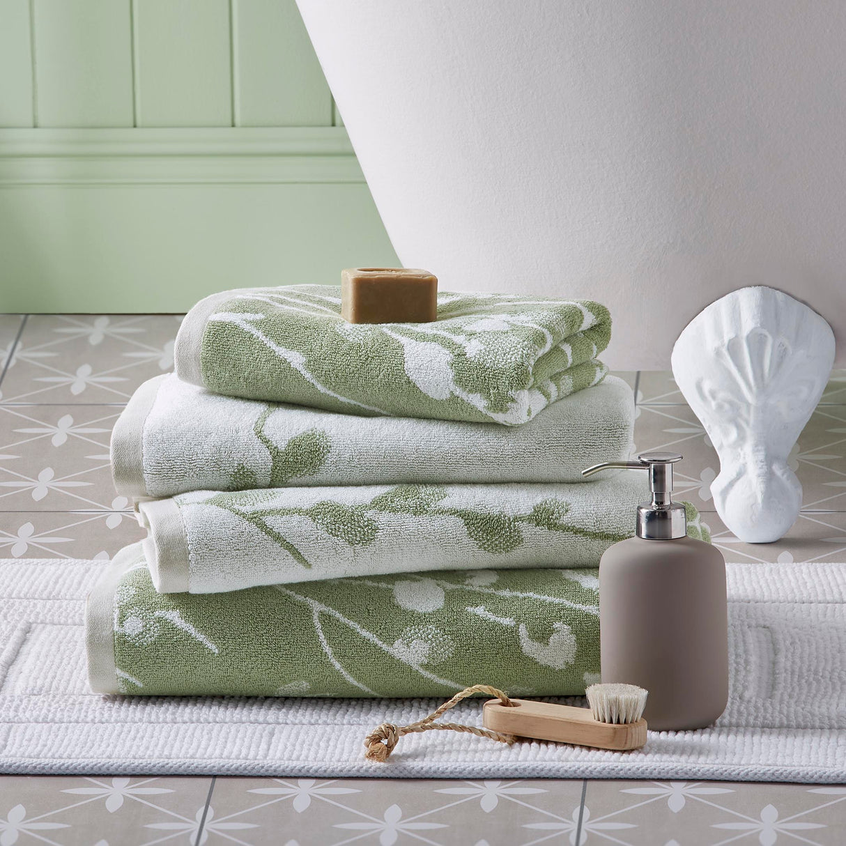 Laura Ashley Pussy Willow 100% Cotton 580gsm Towels