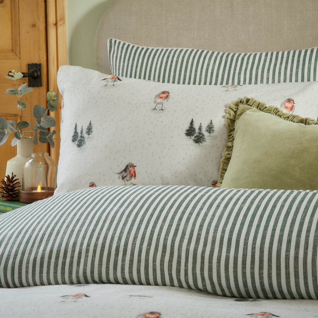 Wylder Robins Return 100% Brushed Cotton Cream/Pine Duvet Set