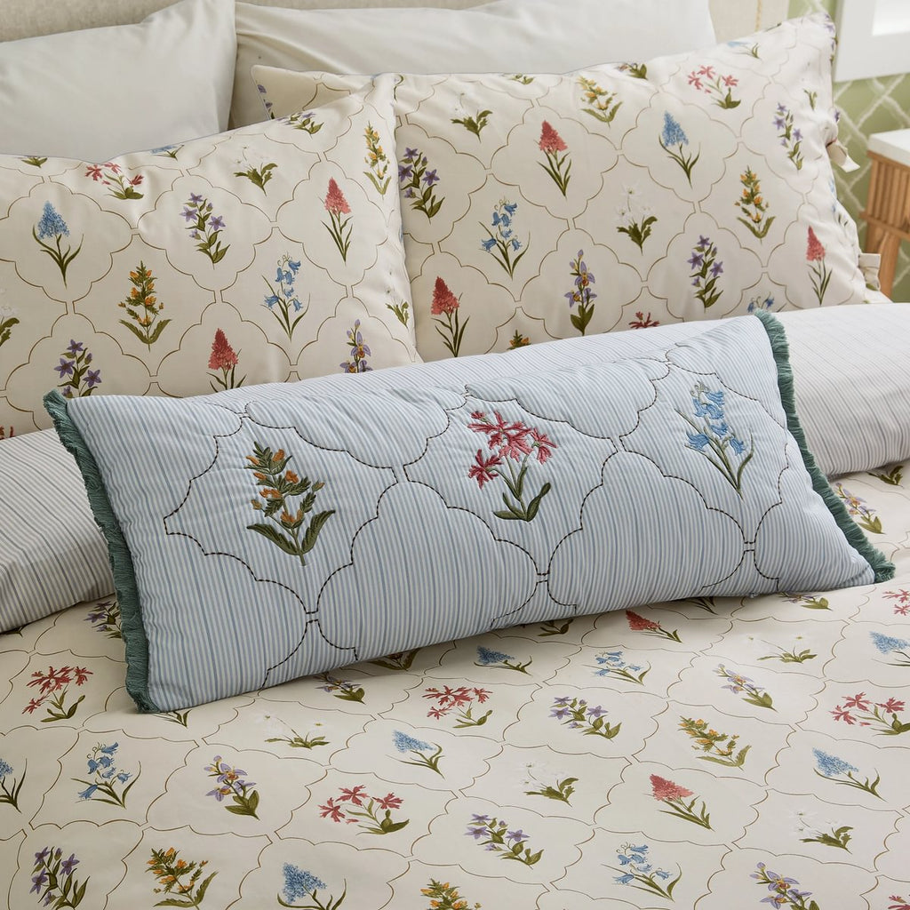 Sanderson x National Trust Spring Meadow May Duvet Set