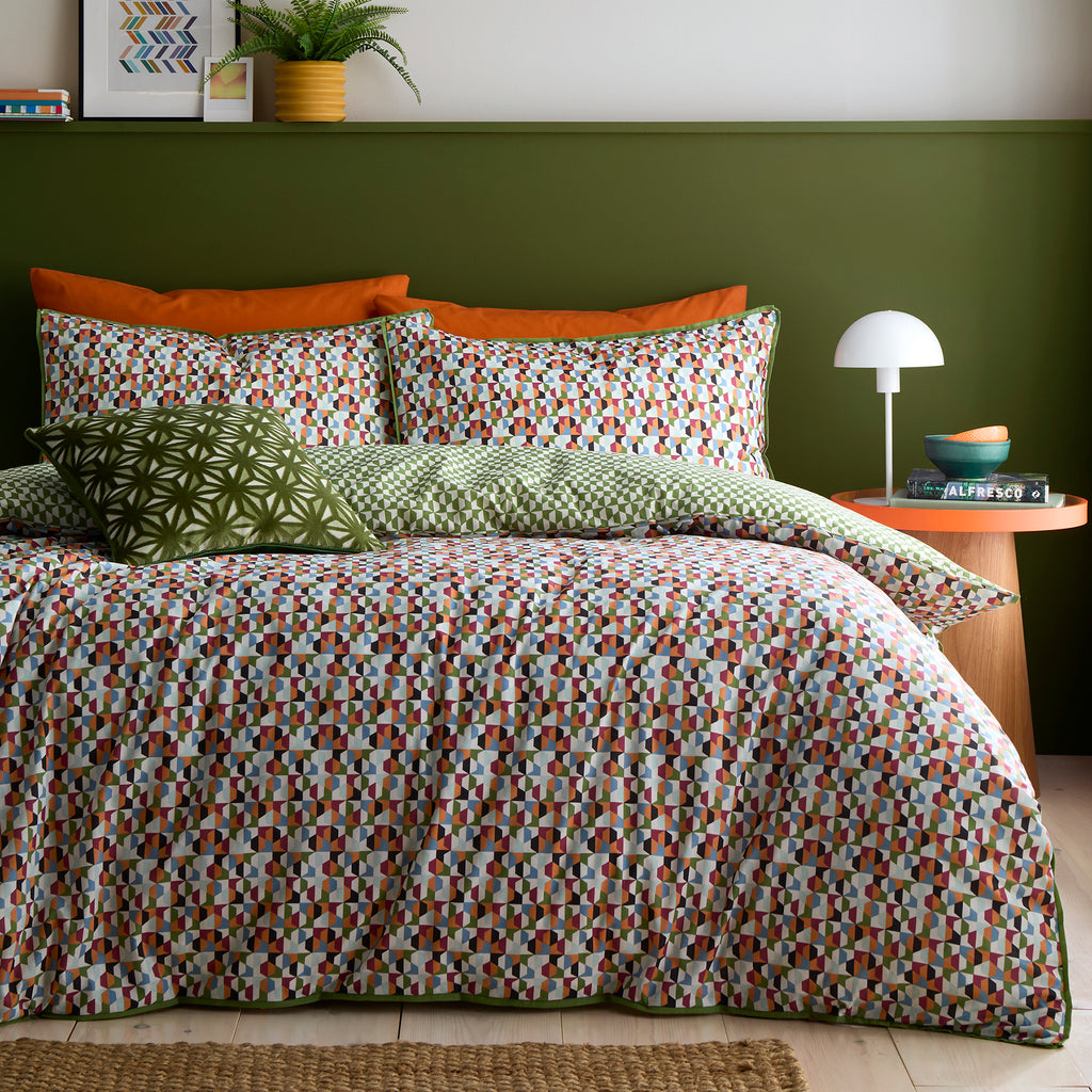 Appletree Star Geo Natural Duvet Set