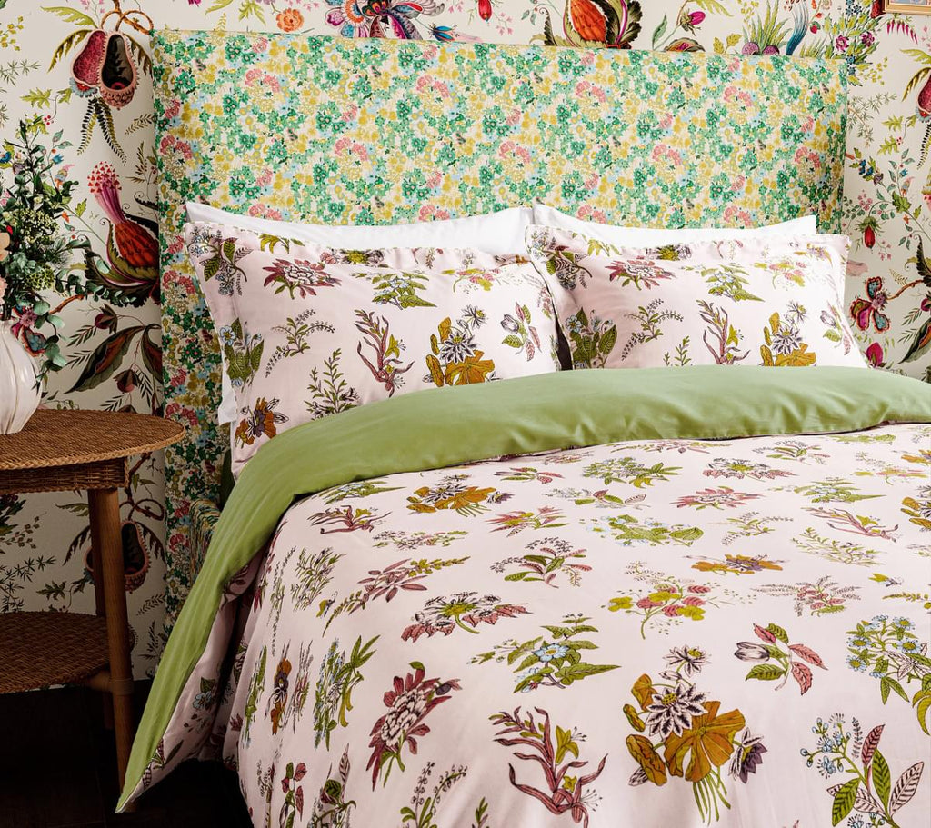 Harlequin x Sophie Robinson Woodland Floral Rose & Peridot Duvet Set