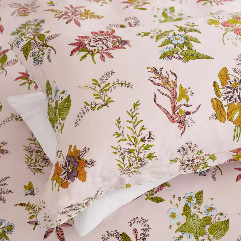 Harlequin x Sophie Robinson Woodland Floral Rose & Peridot Duvet Set