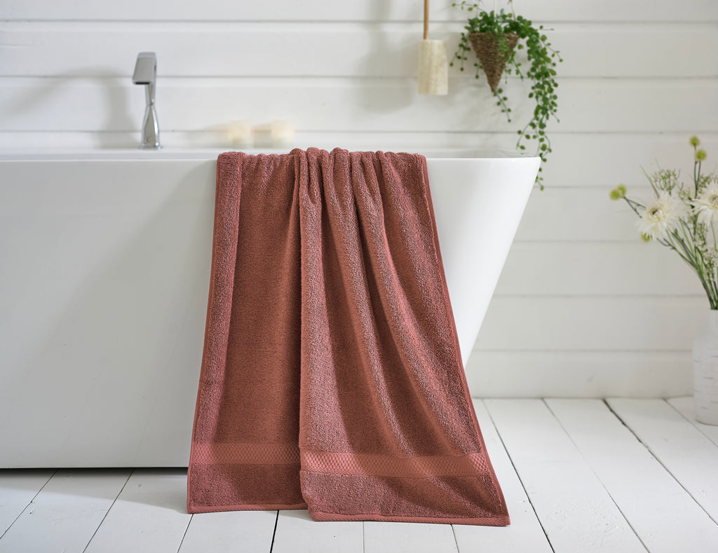 Studio 1846 Monte Carlo 100% Cotton 500gsm Dusky Rose Towels