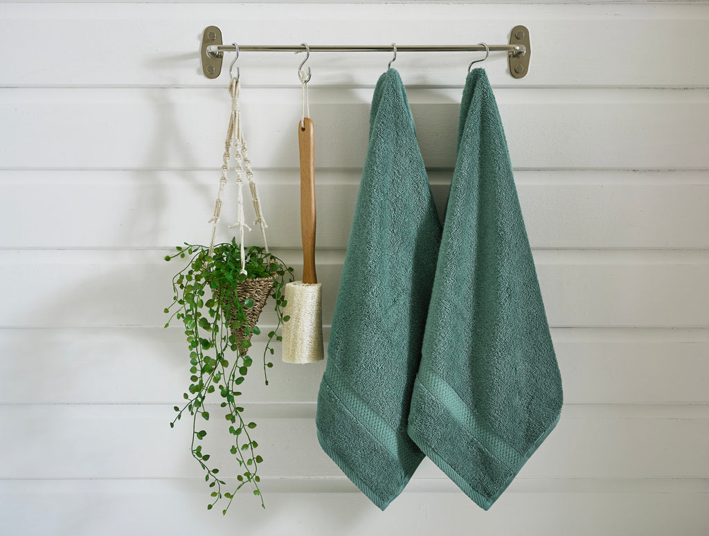 Studio 1846 Monte Carlo 100% Cotton 500gsm Mineral Green Towels