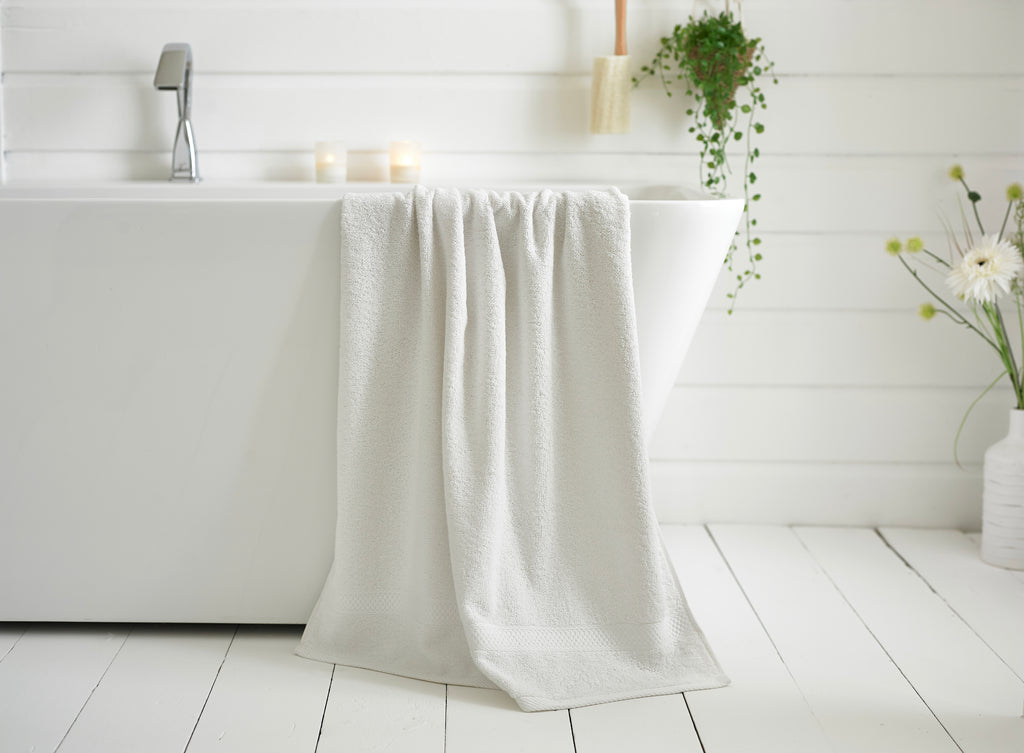 Studio 1846 Monte Carlo 100% Cotton 500gsm White Towels