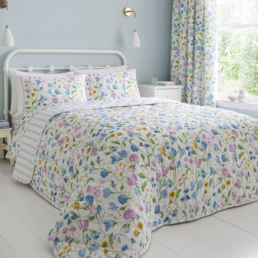 Dreams n Drapes Sweetpea Floral Lilac Duvet Set