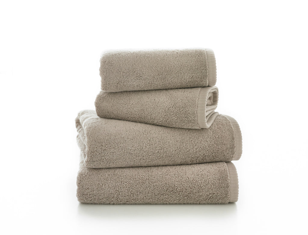 Deyongs 1846 Sanremo 700gsm 100% Cotton Taupe Towels