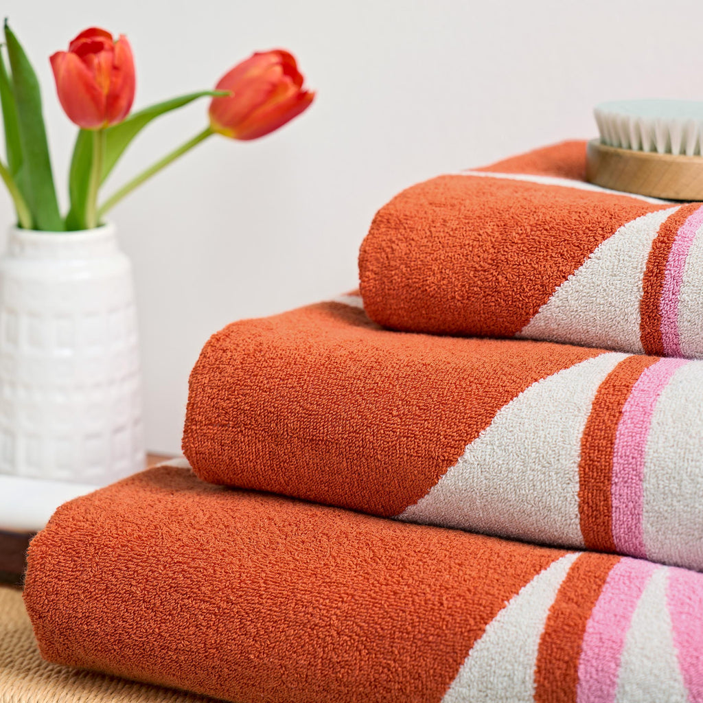 Orla Kiely Stem Bloom Duo Blush 100% Cotton 580gsm Towels