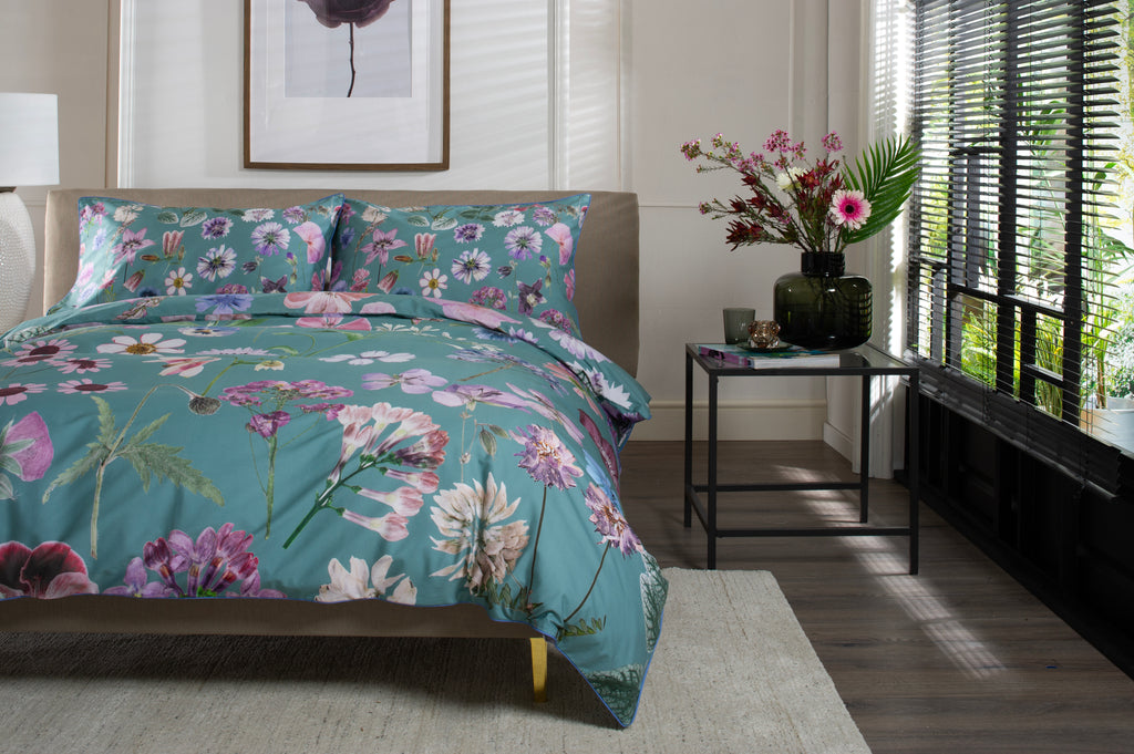 The Lyndon Company Botanical Flowers Duvet Set