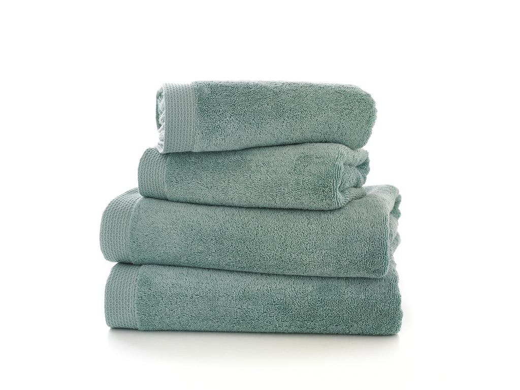 The Lyndon Company Egyptian Spa 100% Cotton 700gsm Duckegg Towels