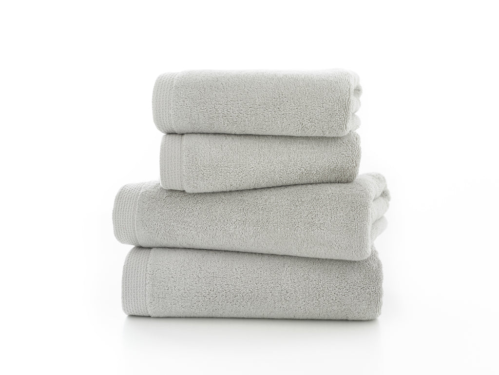 The Lyndon Company Egyptian Spa 100% Cotton 700gsm Silver Towels