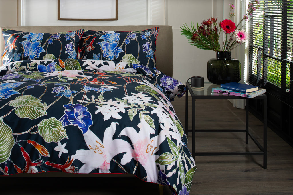 The Lyndon Company Floral Nightshade Multi Duvet Set