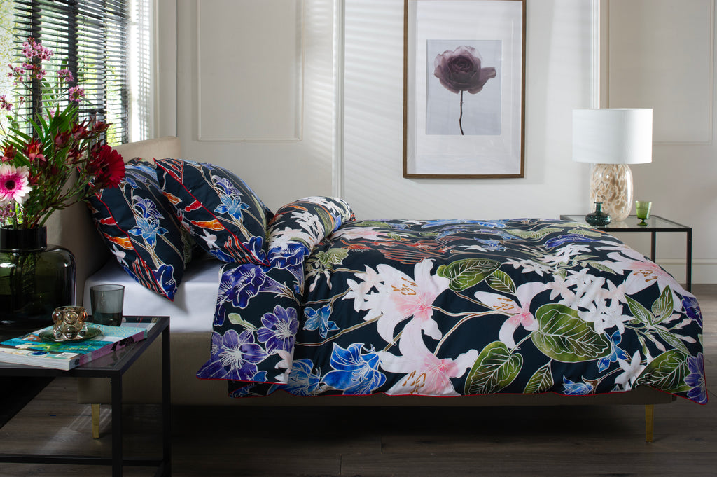 The Lyndon Company Floral Nightshade Multi Duvet Set