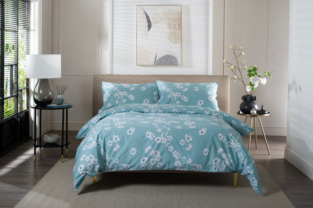 The Lyndon Company Petite Fleure Duvet Set
