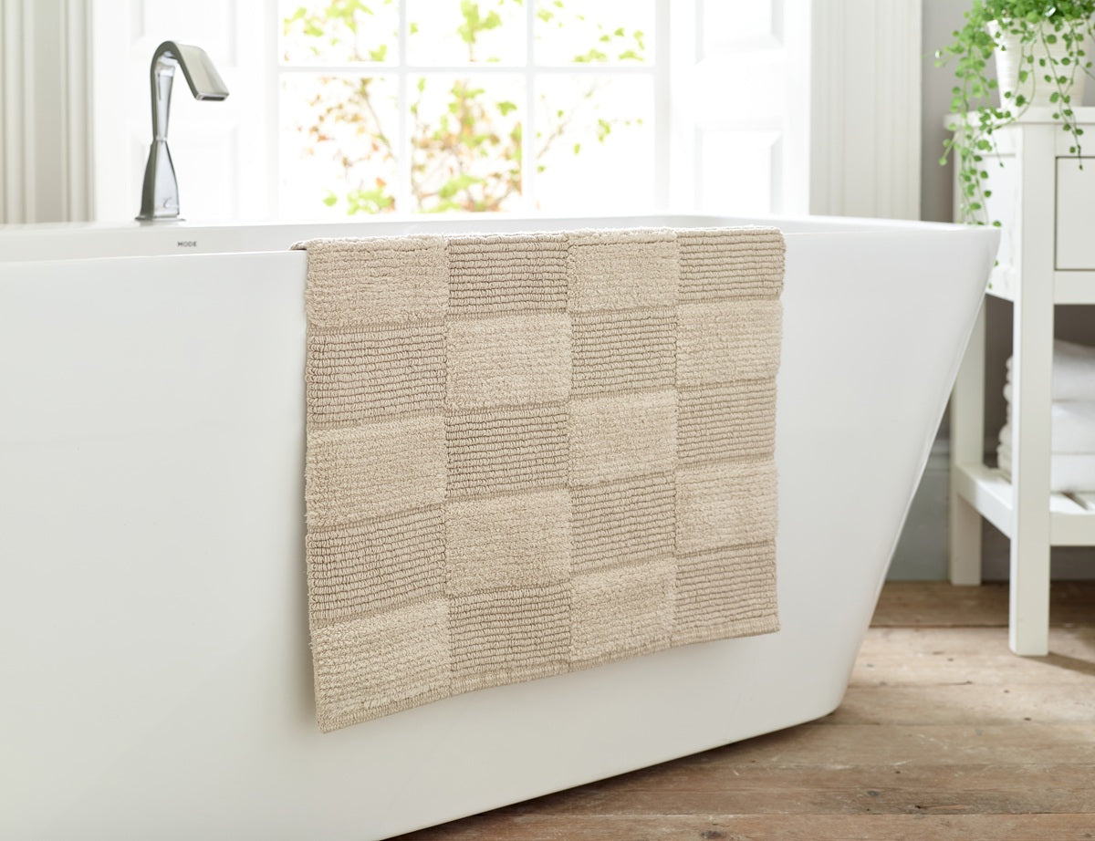 The Lyndon Company Egyptian Spa 100% Cotton 700gsm Natural Towels