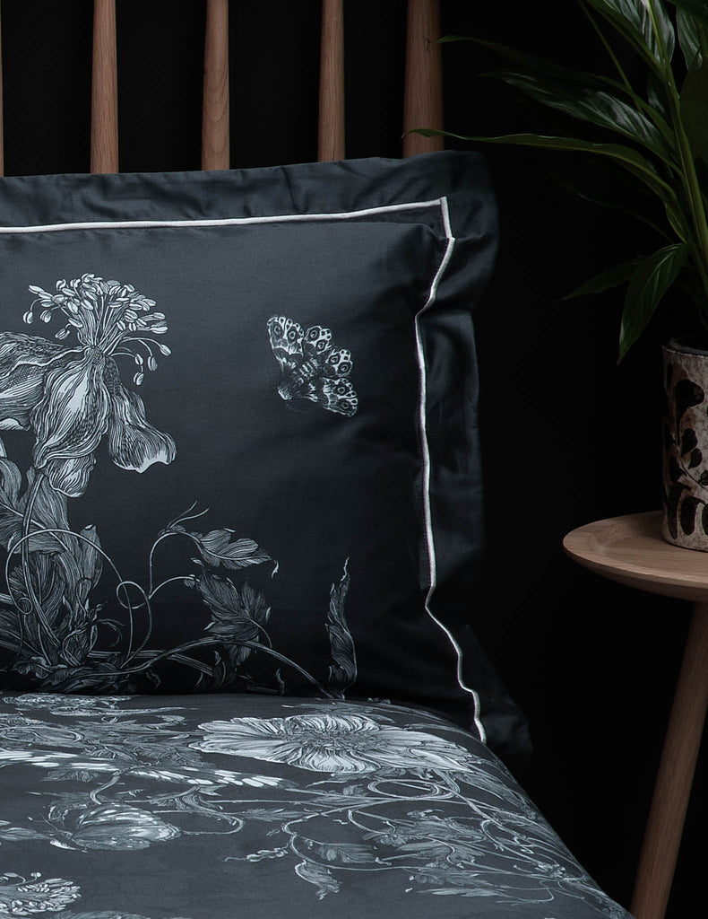 Timorous Beasties Tendril Spill Teal Duvet Set