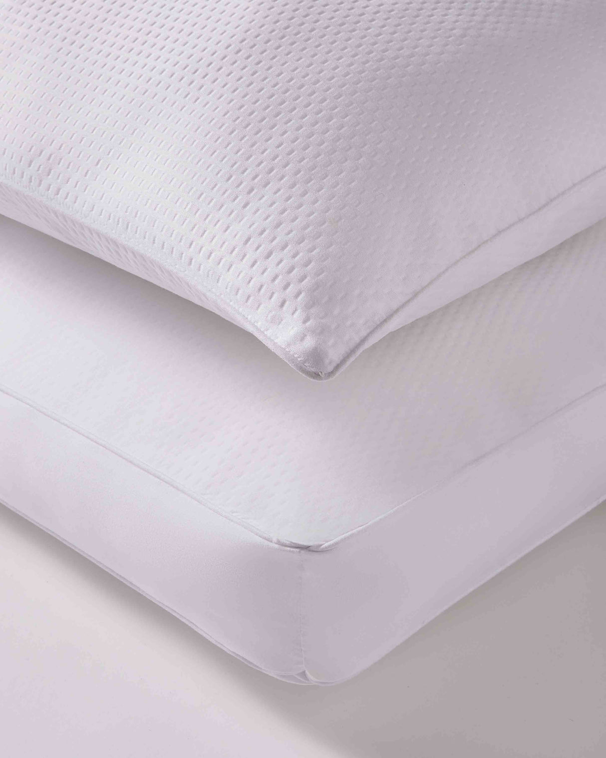 The Fine Bedding Company The Perfect Pillow Pair