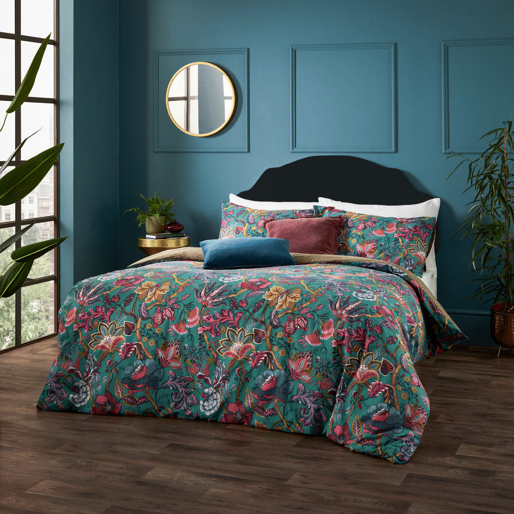 Wylder Tropics Viranai Exotic Floral Duvet Set