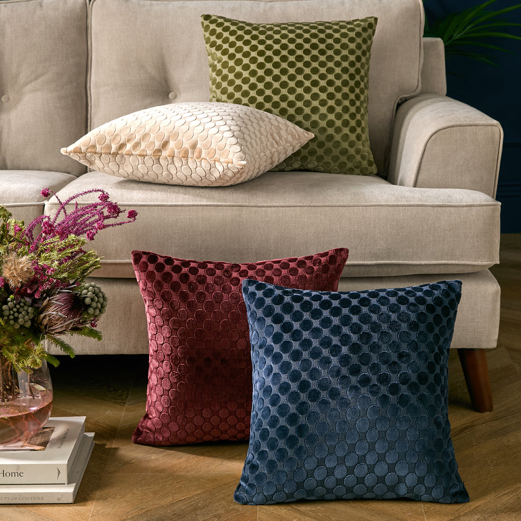 Soiree Velvet Spot 43cm x 43cm Polyester Filled Cushion