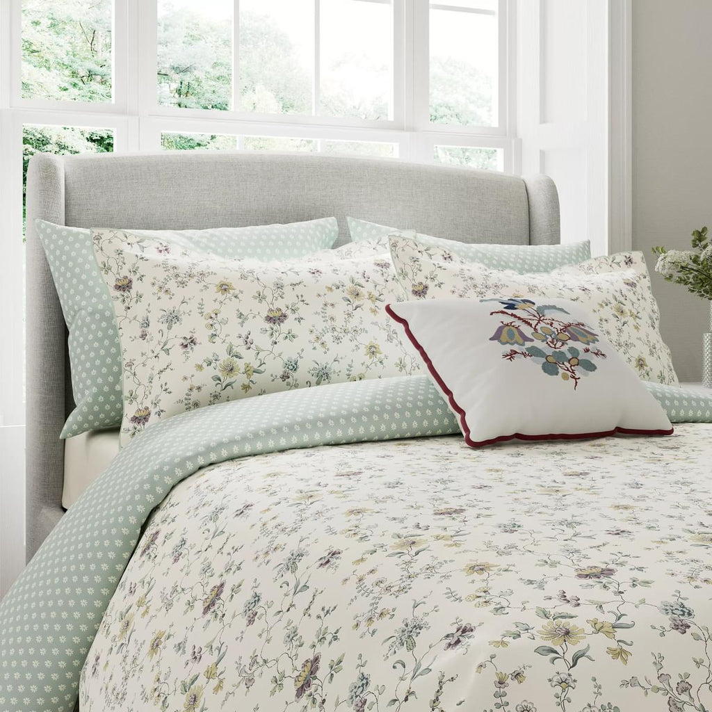 V & A Flora Duck Egg Duvet Set