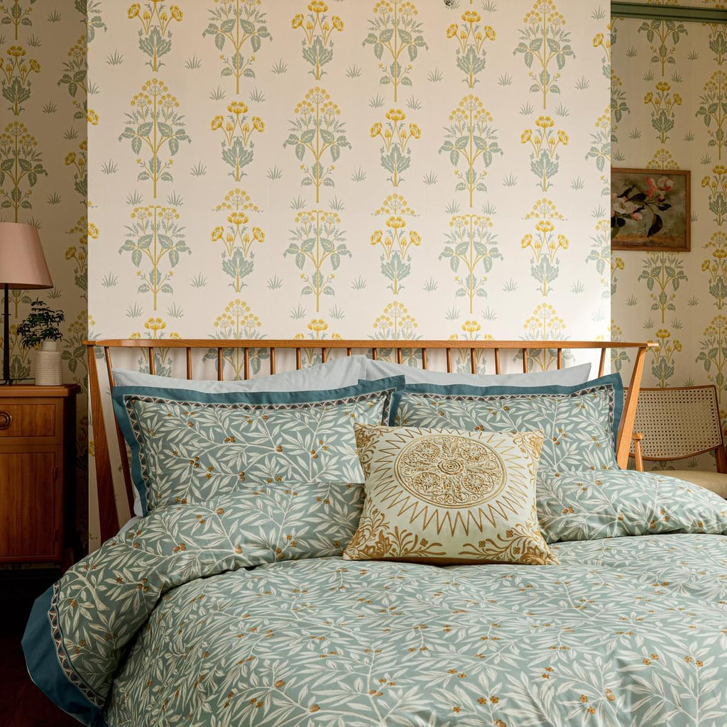 Morris & Co & V&A Morris Room Willow Sage Green & Gold Duvet Set