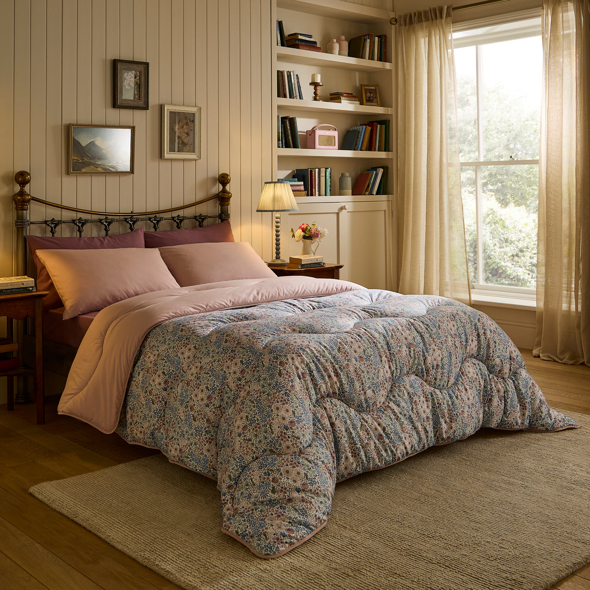 The Fine Bedding Company Night Lark Vintage Meadow Coverless 10.5 Tog Duvet Set