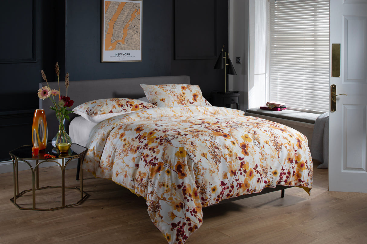 The Lyndon Company Watercolour Meadow Duvet Set