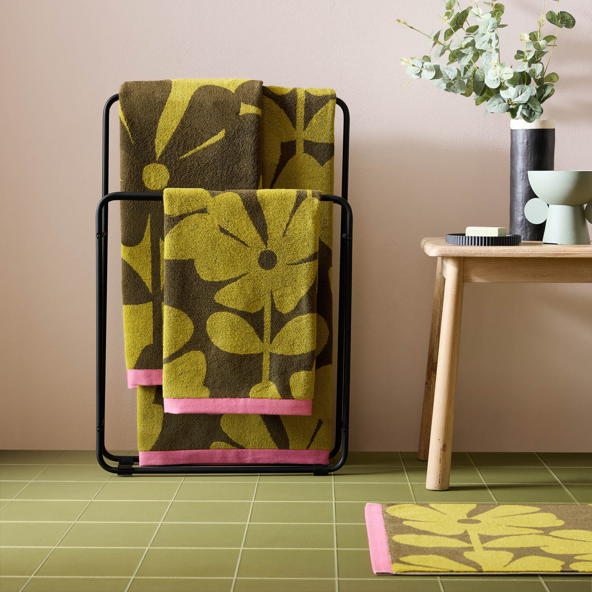 Orla Kiely Wildflower 100% Cotton 580gsm Towels