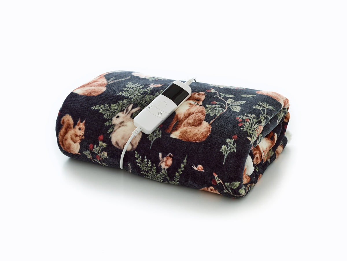 Deyongs 1846 Wildlife 140cm x 180cm Heated Throw