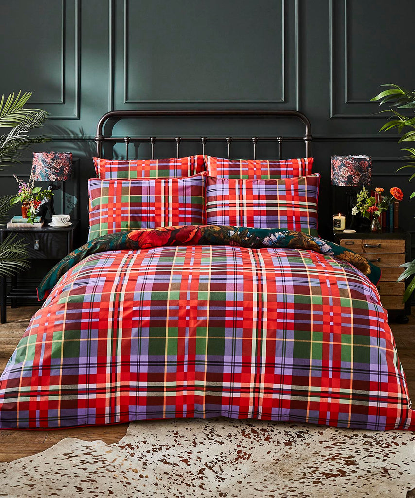 Joe Browns ZB182A Highland Botanicals Reversible Duvet Set