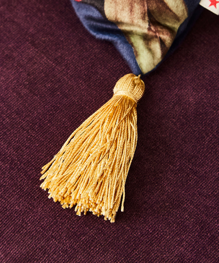 Joe Browns ZB318 Bold Blossom Navy Reversible Velvet 45cm x 45cm Cushion