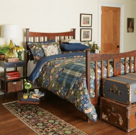 Morris & Co Strawberry Thief Indigo Duvet Set