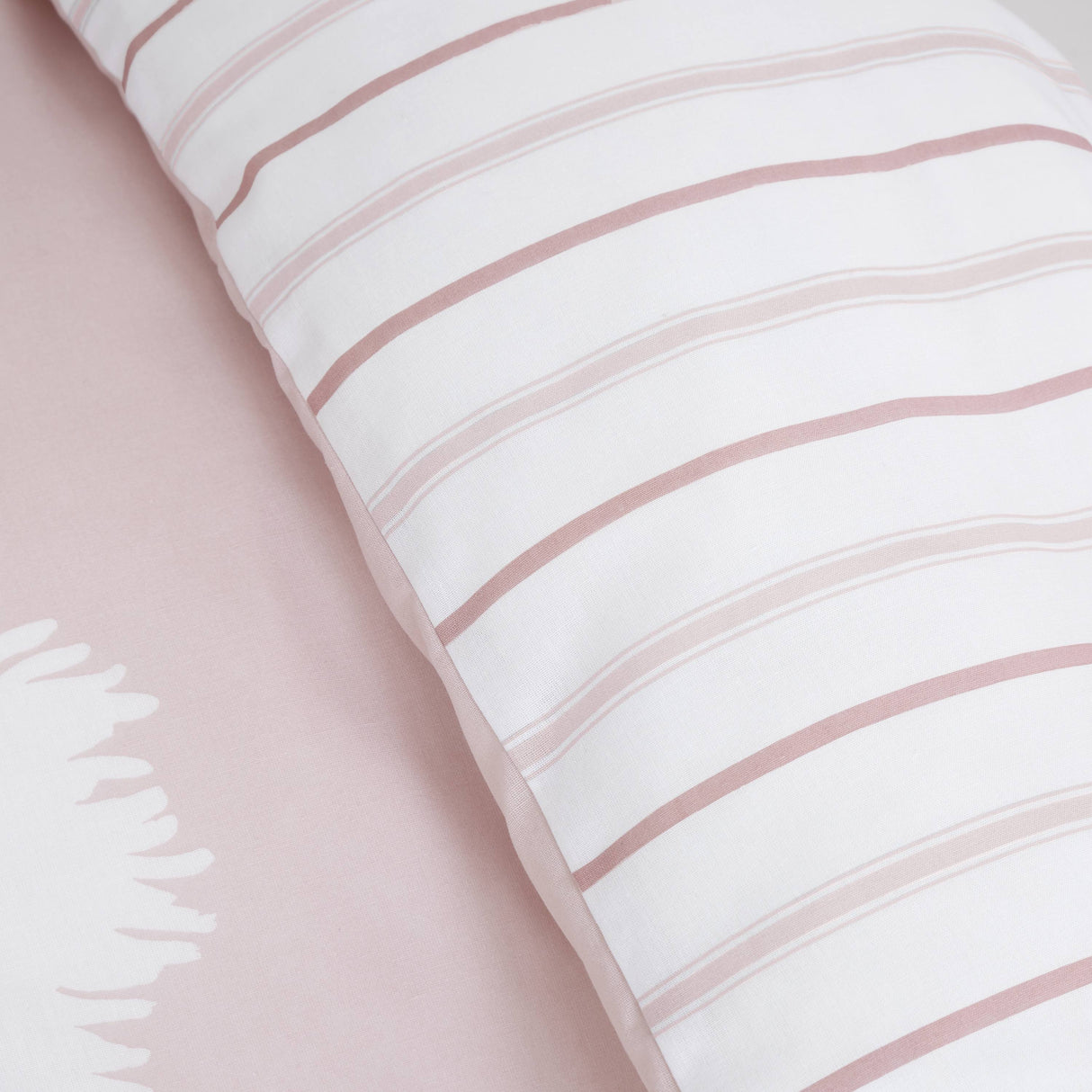 Catherine Lansfield Meadowsweet Floral Bedding