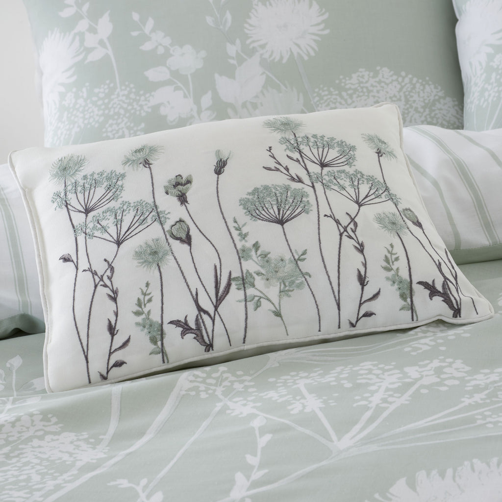 Catherine Lansfield Meadowsweet Floral Bedding