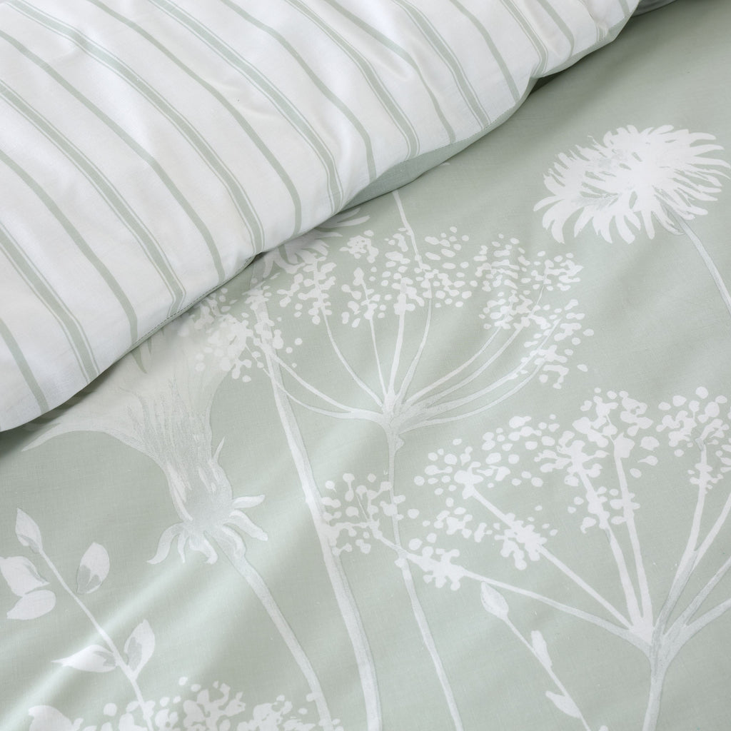 Catherine Lansfield Meadowsweet Floral Bedding