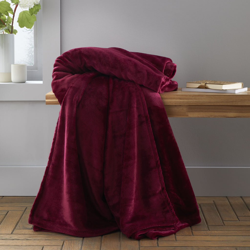Catherine Lansfield Plain Raschel Velvet Touch 200cm x 240cm Throws