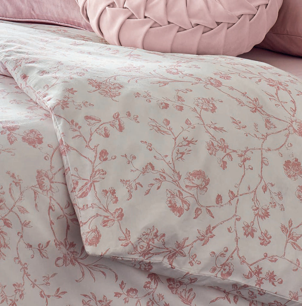 Laura Ashley Aria Blush Quilt Set