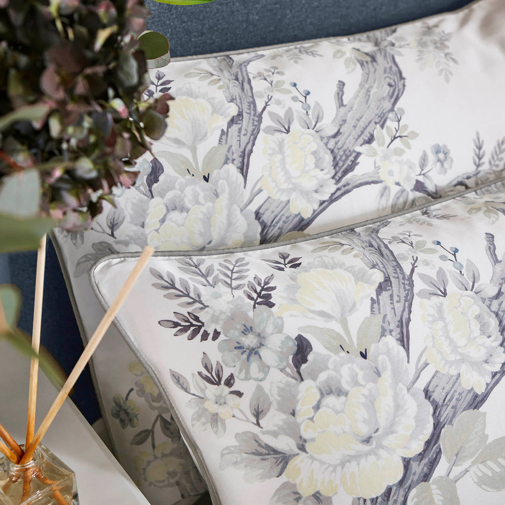 Laura Ashley Belvedere Quilt Set