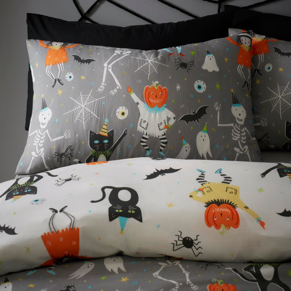 Bedlam Halloween Party Grey Bedding