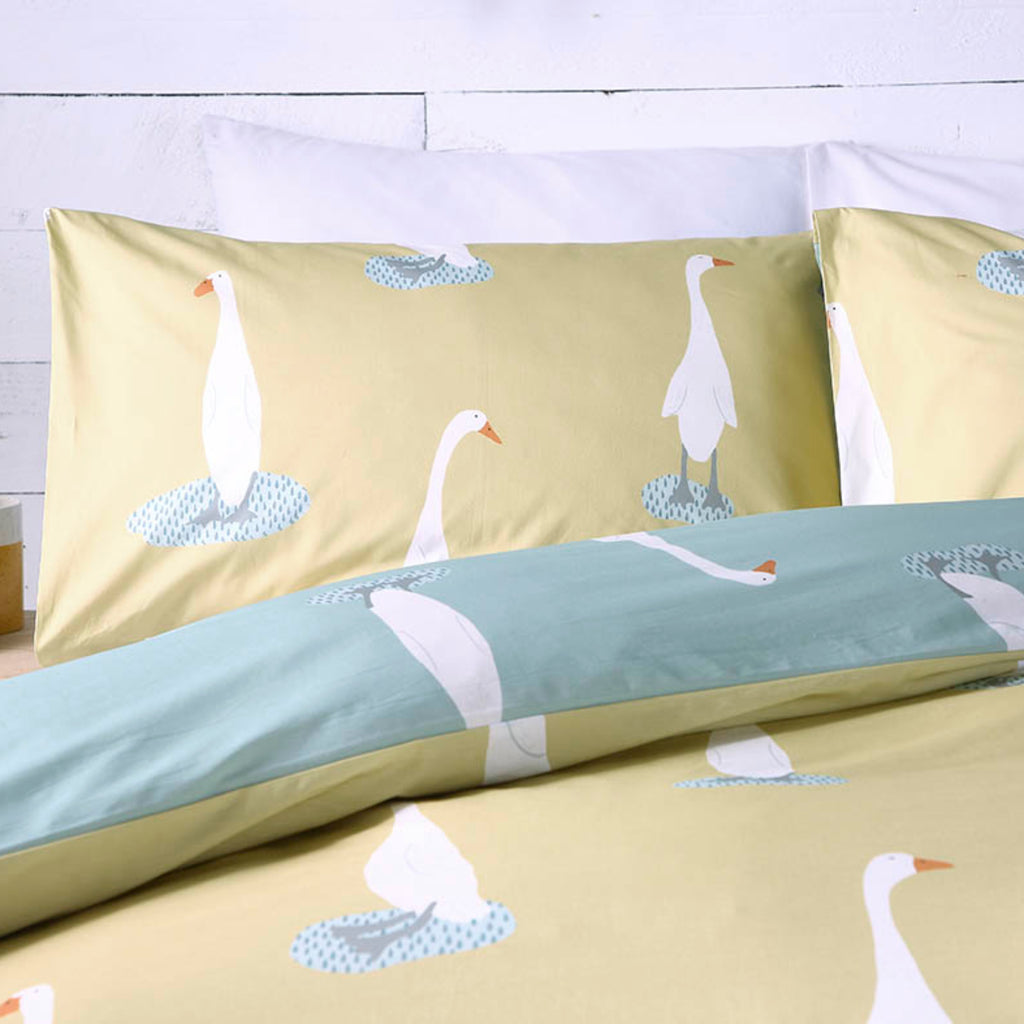 Fusion Bedding The Puddles Yellow Duvet Set