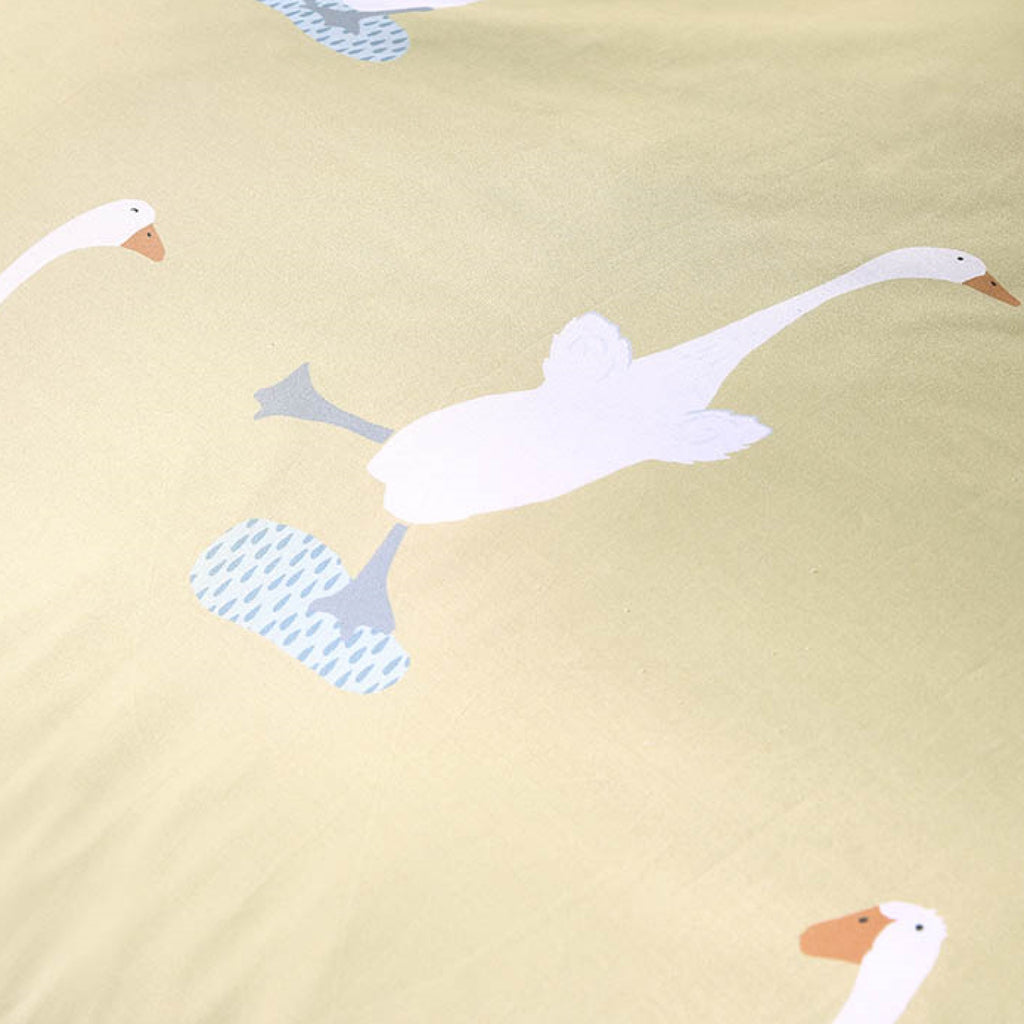Fusion Bedding The Puddles Yellow Duvet Set
