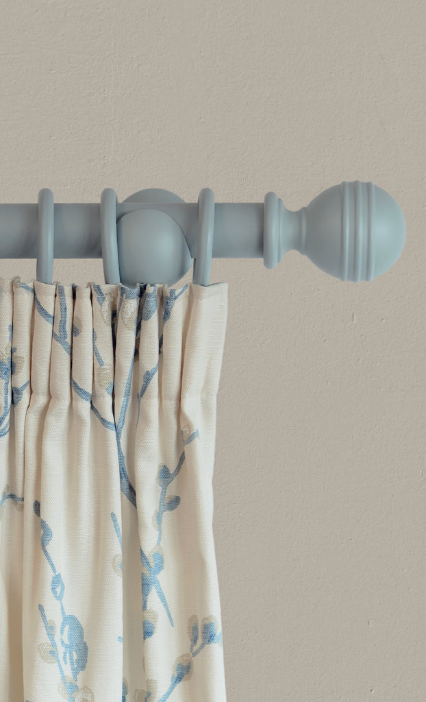 Laura Ashley Wooden Ribbed Ball Curtain Pole (ORDER ONLY)