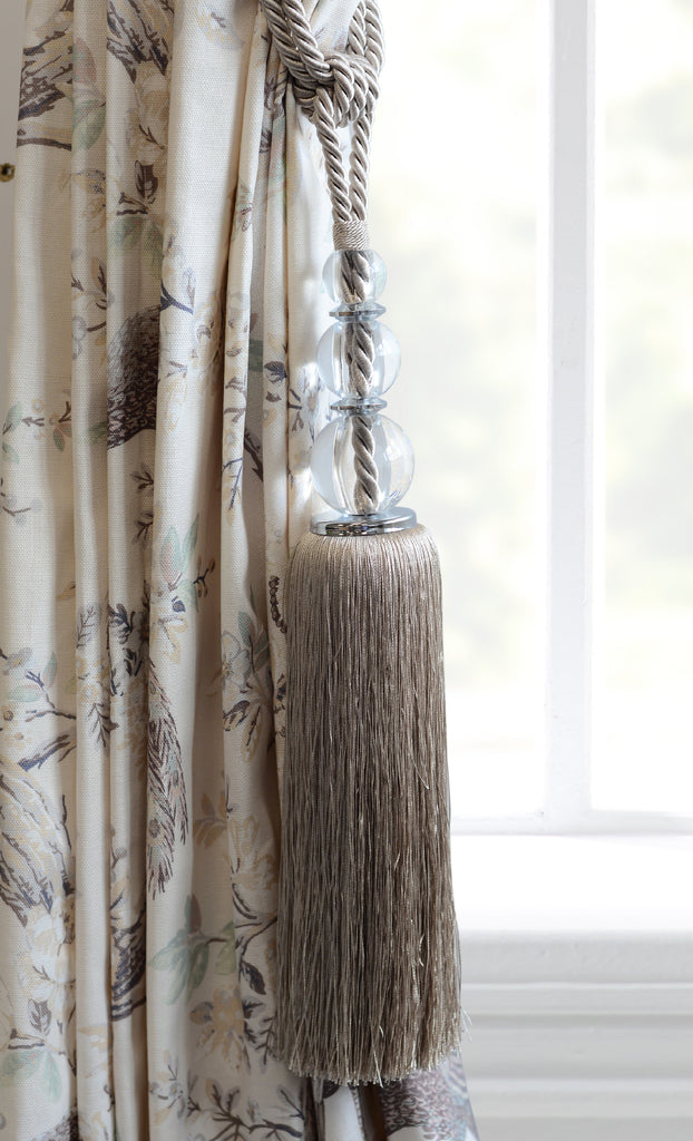 Laura Ashley Selby Resin Tassel Tieback (ORDER ONLY)