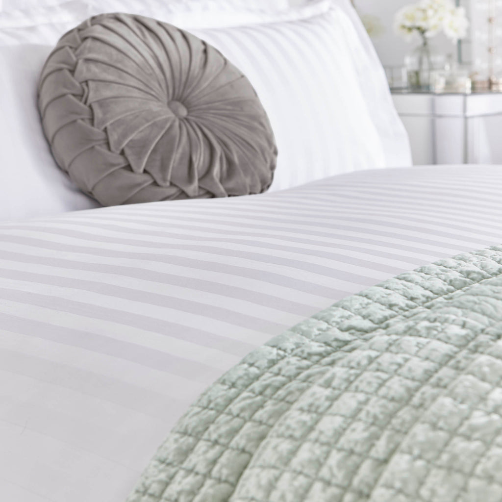 Laura Ashley Shalford Duvet Set